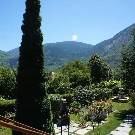 Chateau Du Vigny - Bed & Breakfast Saint-Michel-de-Maurienne