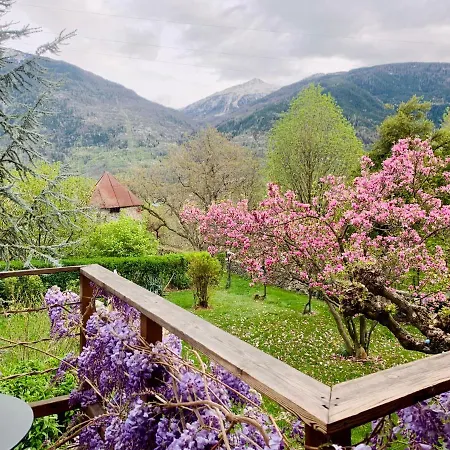 Bed & Breakfast Chateau Du Vigny - *